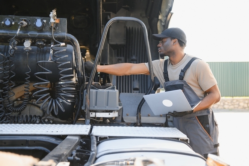 Talk to a Transmission Specialist Serving Clovis, CA